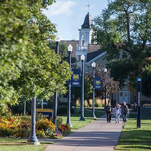 Students walking the beautiful UNC Campus